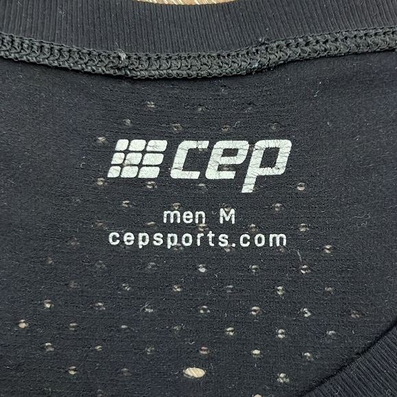 CEP Black Mens Ultralight Long Sleeve Shirt Size M Black Breathable Mesh Running - Picture 2 of 14